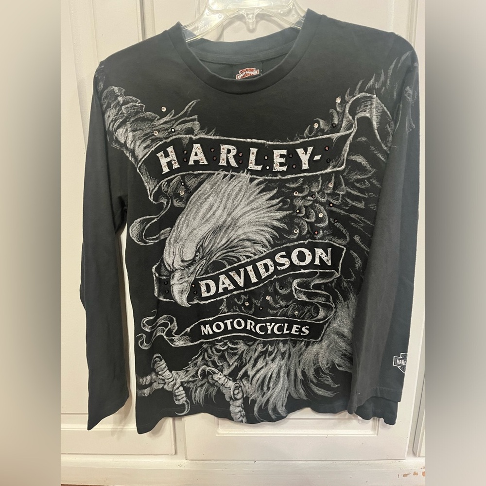 Woman’s Harley-Davidson t-shirt
